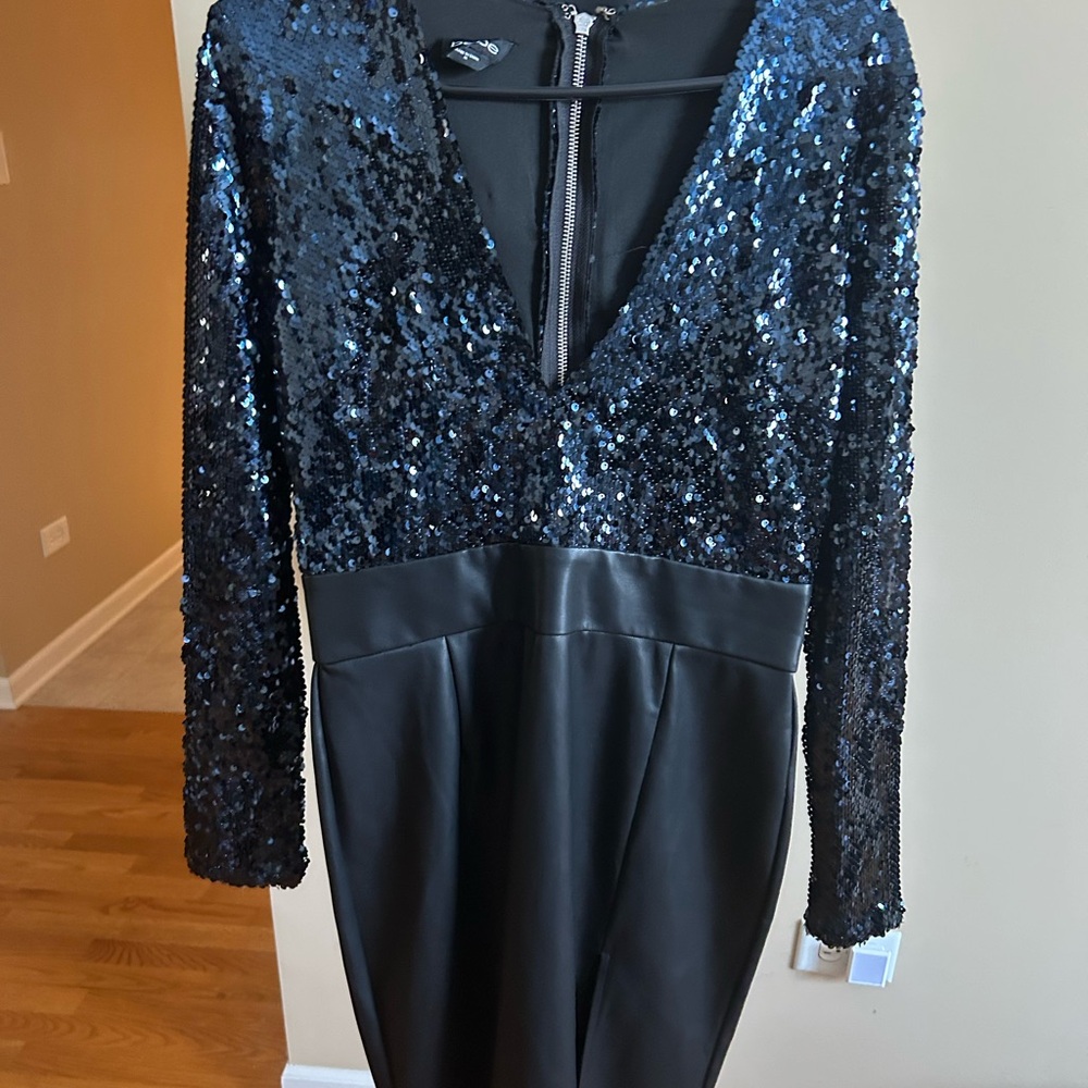 bebe Black and Blue Sequin Long Sleeve Dress